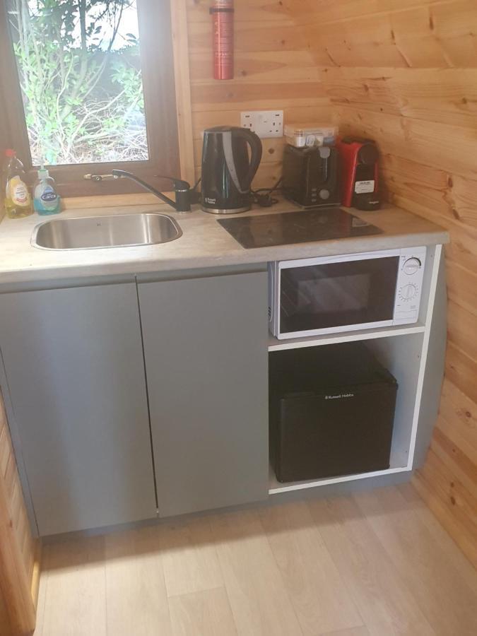 Priory Glamping Pods And Guest Accommodation Cill Airne Esterno foto