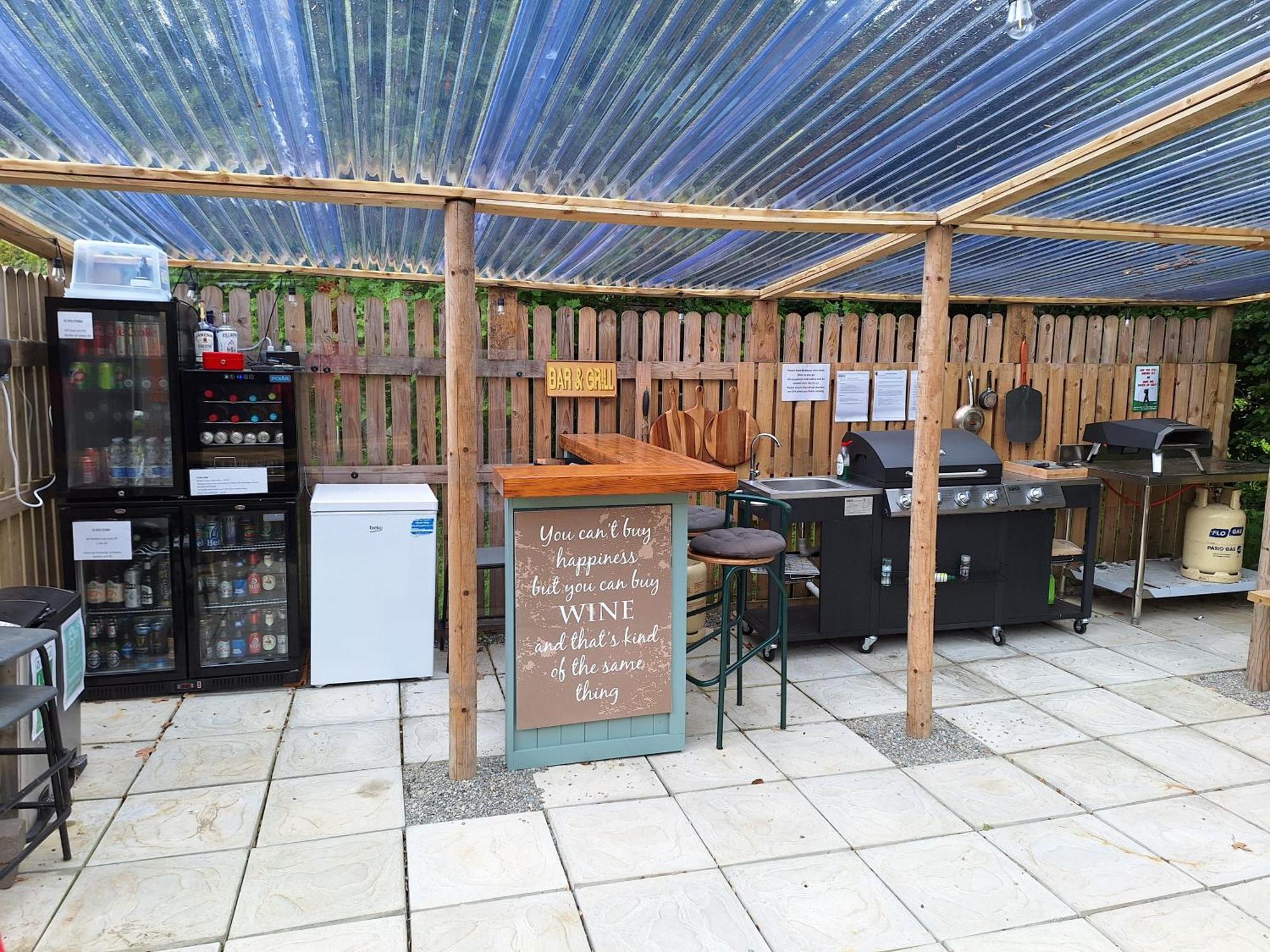 Priory Glamping Pods And Guest Accommodation Cill Airne Esterno foto